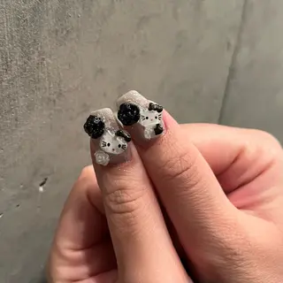 ネイル m a i / 学芸大学のネイルデザイン