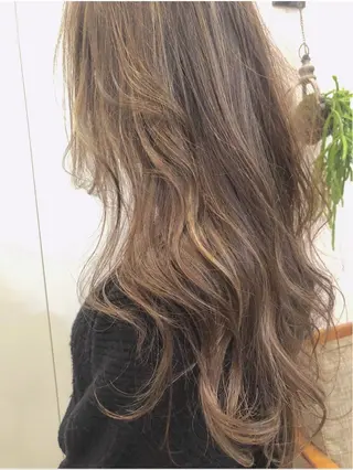 ロング カラー ヘアアレンジ DX SHARE SALON 原宿店所属・レイヤーカット/ 田中 しょうのヘアスタイル