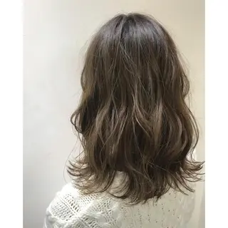 セミロング カラー 坂西 春果のマツエク・マツパデザイン