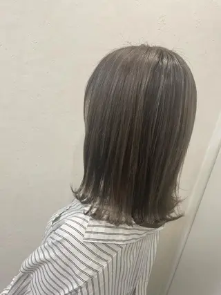 ミディアム カラー march merryのヘアスタイル