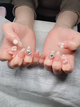 ネイル Lee Nailsのネイルデザイン