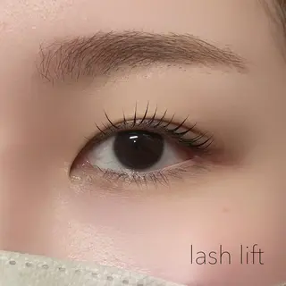 マツエク・マツパ +tico+vico Reiのネイルデザイン