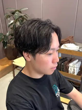 カラー メンズ Iris by artina 武蔵小杉店【イリス バイ アルティナ】所属・🎼レイヤー/顔周り カット/nene♬のヘアスタイル