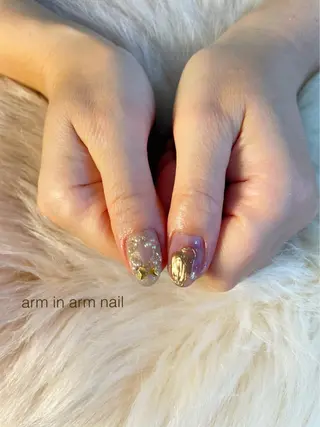 ネイル arm in arm ︎✿Yamamotoのマツエク・マツパデザイン