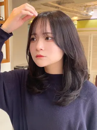 セミロング カラー 大人可愛い透明感🌟 小顔・韓国髪🌟野中のヘアスタイル
