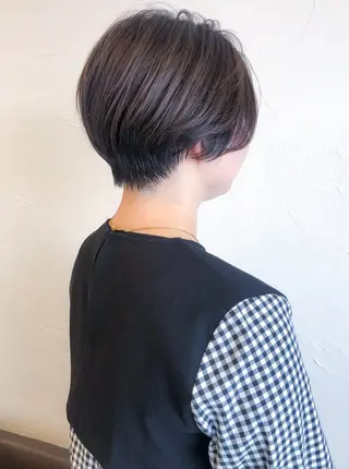 ショート WILLOW 京橋のヘアスタイル