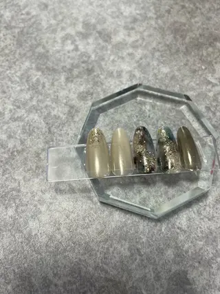 ネイル 吉永 佑香のネイルデザイン