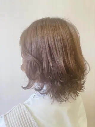 ミディアム WE RULE 札幌店 【ウィールール 札幌店】所属・✨️大人ショート 髙橋朋花のヘアスタイル