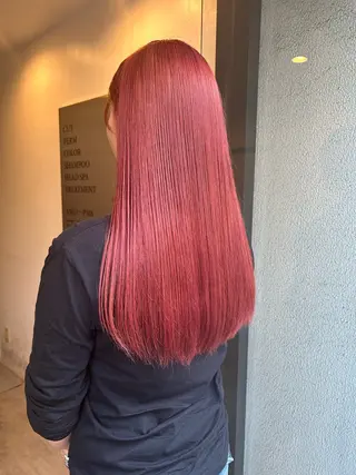 ロング カラー hen所属・心斎橋/レイヤー/ ブリーチ/モエのヘアスタイル