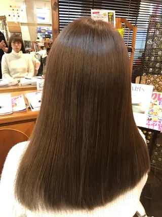 セミロング ブルーヘブン TAKESHIのヘアスタイル