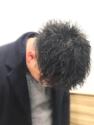 ミディアム ゼロスバーバーショップ所属・予約1000件超 ✨メンズパーマのヘアスタイル