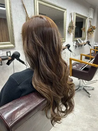 ロング カラー Lien 深井店のヘアスタイル
