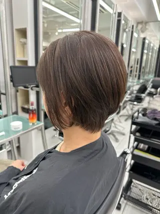 ショート 高橋 沙央のヘアスタイル