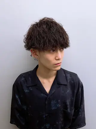 メンズ 艶カラー/髪質改善 顔まわり/内藤　輝のヘアスタイル