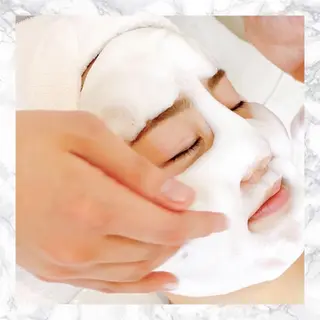 セミロング カラー パーマ ヘアアレンジ メンズ キッズ ネイル マツエク・マツパ アイブロウ 触れたくなる モテ肌へ...❤︎のエステ・リラクイメージ