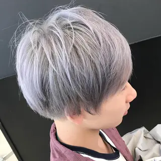 ショート カラー 大久保 隆蔵のヘアスタイル