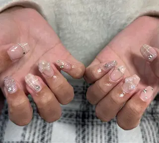 ネイル LAVISH nanamiのネイルデザイン