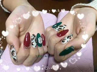 ネイル フラワー ムーンのネイルデザイン