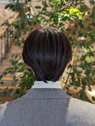 カラー WARREN・TRICOMI NEW YORK 表参道店所属・浅比 惇平のヘアスタイル