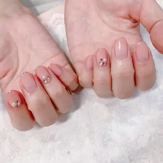 ネイル バニーアイズ　ネイル ニューオータニ博多店のネイルデザイン