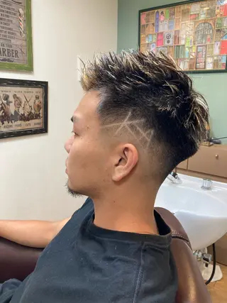 ショート メンズ メンズパーマ メンズカットYUKIのヘアスタイル