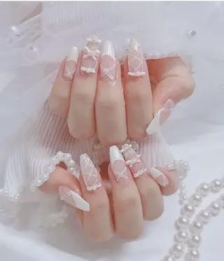 ネイル Lee Nailsのネイルデザイン