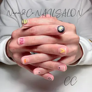 カラー ネイル C C🌼のネイルデザイン