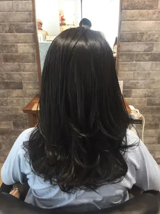 ミディアム 所渉/韓国レイヤー /ウルフカットのヘアスタイル