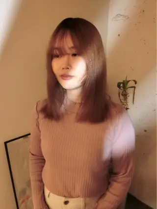 セミロング カラー ハッシュカット/ MAYAのヘアスタイル