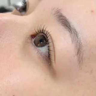 パーマ M's Beautysalon所属・M's 新小岩  Yunaのマツエク・マツパデザイン