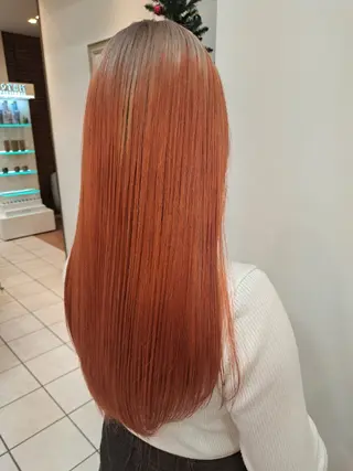 ロング カラー メンズ ヘアメイク  ハイトーン キャロのヘアスタイル