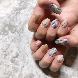 ネイル 🌞💜 KAORI 🌴のネイルデザイン