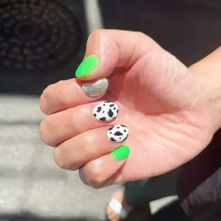 ネイル nail.gorin所属・吉村 優子のネイルデザイン