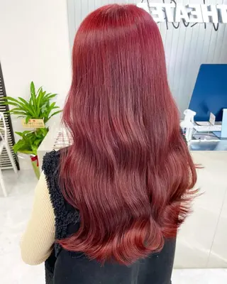 ロング カラー 艶髪ハイトーン🫧 Kurehaのヘアスタイル