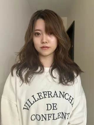 セミロング パーマ NARVIS mikuのヘアスタイル