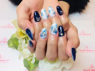 ネイル ネイルリボン 受付スタッフのネイルデザイン