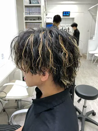 カラー パーマ メンズ ✨️ツイスパ波巻き特 化小杉澪生✨️のヘアスタイル