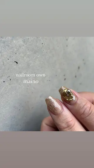ネイル nailroom own所属・maino ( own　)のネイルデザイン