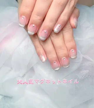 ネイル pink ladyサロン所属・べ にのネイルデザイン