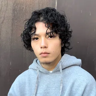 メンズ 🎖️似合わせメンズ パーマ🎖️カネキのヘアスタイル