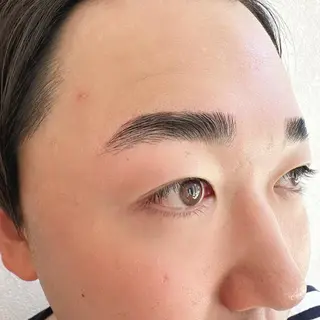 アイブロウ メンズ まつ毛＆眉毛サロン WILL盛岡駅前店のマツエク・マツパデザイン