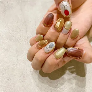 ネイル ゴテゴテ💙ワンホン リオナのネイルデザイン