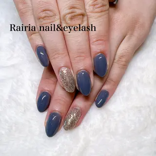 ネイル Rairia   nail所属・屋敷 理奈のネイルデザイン