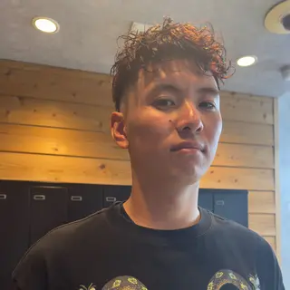 ショート カラー mulah所属・🌟抜け感カラー/ メンズカット/坂本竣のヘアスタイル