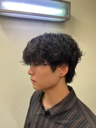 ショート パーマ メンズ 韓国風メンズ/毛流れ ヘアなら須田龍世のヘアスタイル