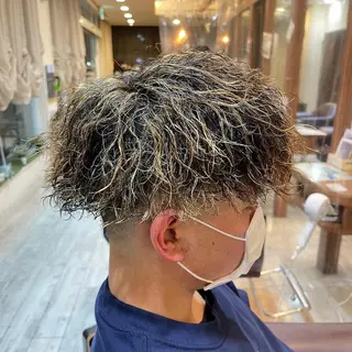 カラー パーマ メンズ 樽川翔/フェザーパー マ/シャドウパーマのヘアスタイル