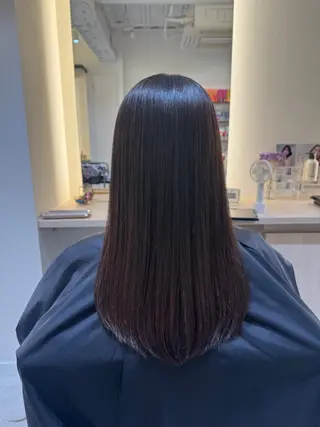 ロング 平田 愛奈のヘアスタイル