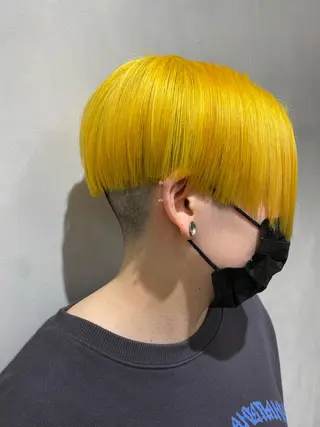 ショート カラー デザインカラー/パー マ🦖外岡咲希🦖のヘアスタイル