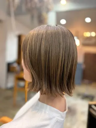 ミディアム h所属・寺尾 加奈子のヘアスタイル