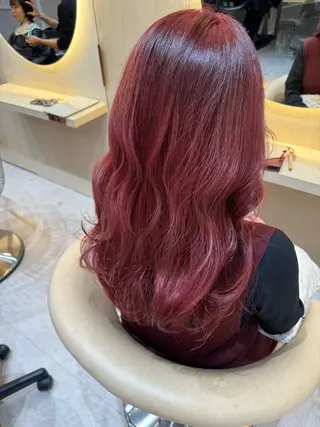 ロング ❤️ブリーチなし💚 ダブルカラー平野実花のヘアスタイル